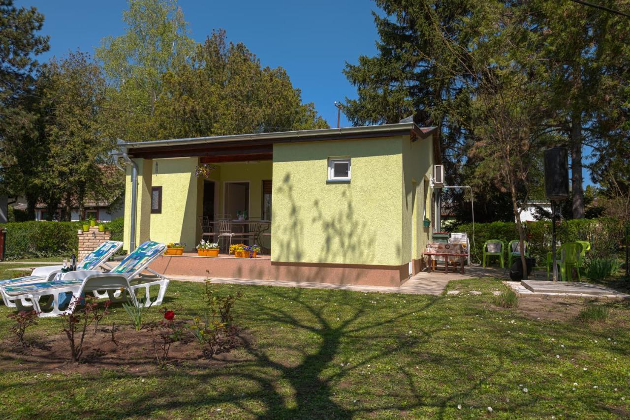 Vikendica Julka Palic Apartment ภายนอก รูปภาพ